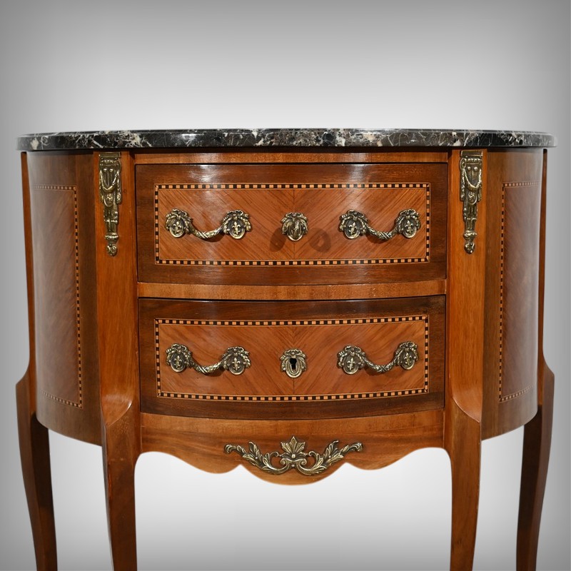 COMODE DEMI-LUNE DE STYLE LOUIS XVI DE LA FIN DU XIXEME