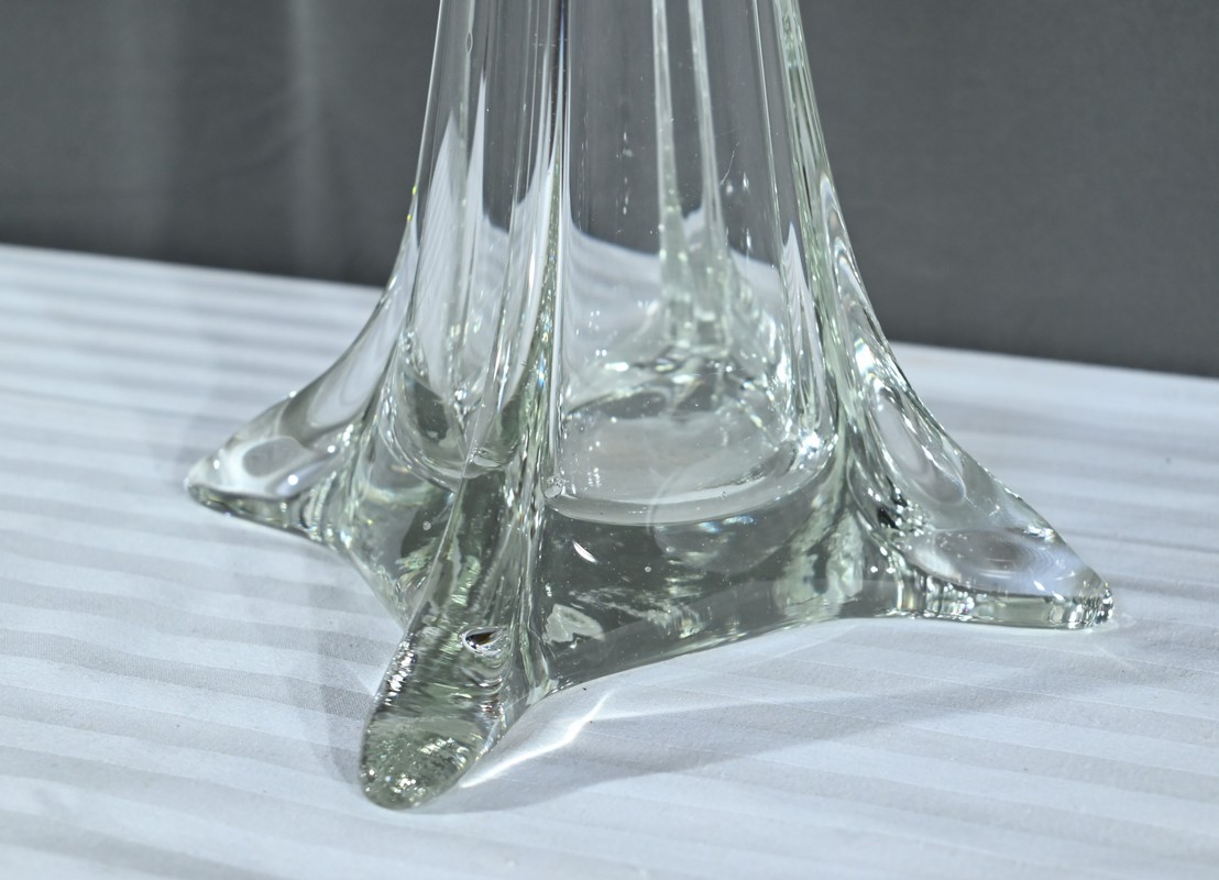Lot de GALLE. Vase soliflore en verre à décor gravé en camée à l'acide